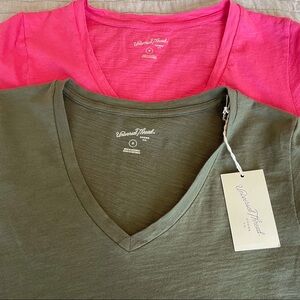 Two Universal Thread V-neck tees (NWT & EUC)